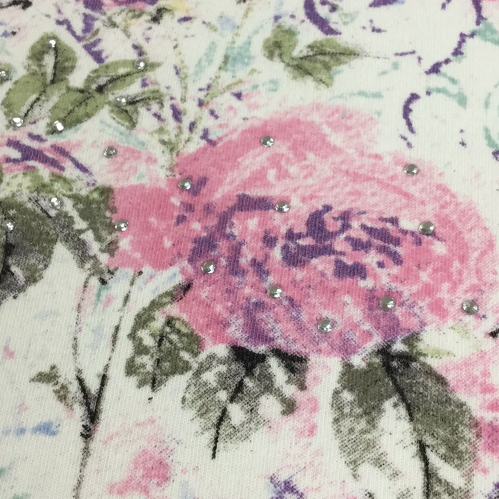 Alison Daley colorful t-shirt - Picture 5 of 5